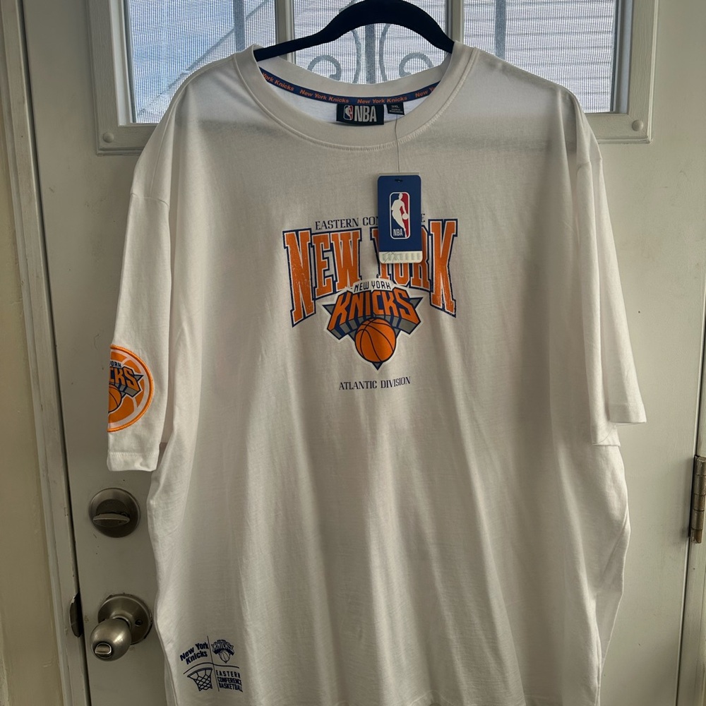 NBA New York Knicks White Logo T-Shirt